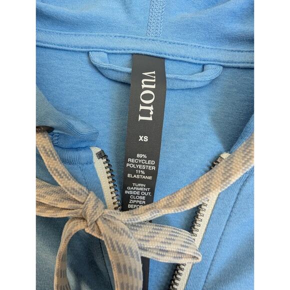Vuori Halo Performance Hoodie 2.0 Womens XS Light Blue Spring Heather Zip-Up NWT - Picture 3 of 5